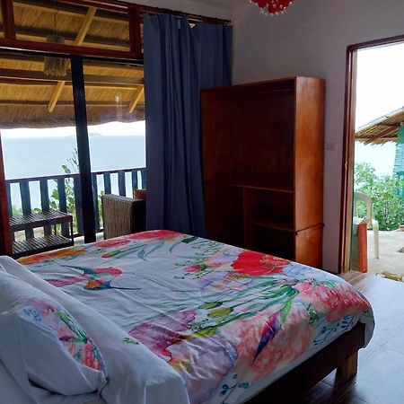 Miley Lodging Restobar New Busuanga Exterior foto
