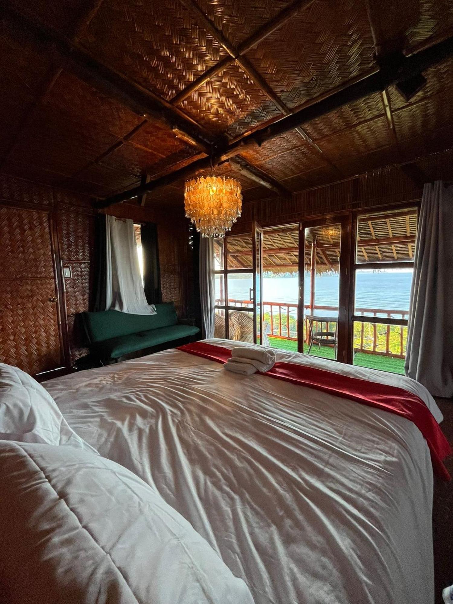 Miley Lodging Restobar New Busuanga Exterior foto